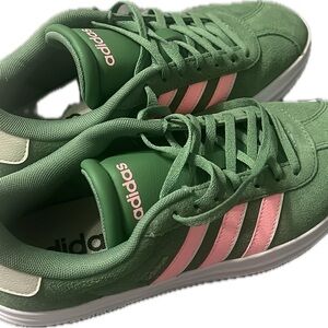 Adidas size 8